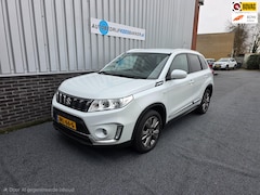 Suzuki Vitara - 1.4 Boosterjet Select / Trekhaak / Cruisecontrole / Stoelverwarming