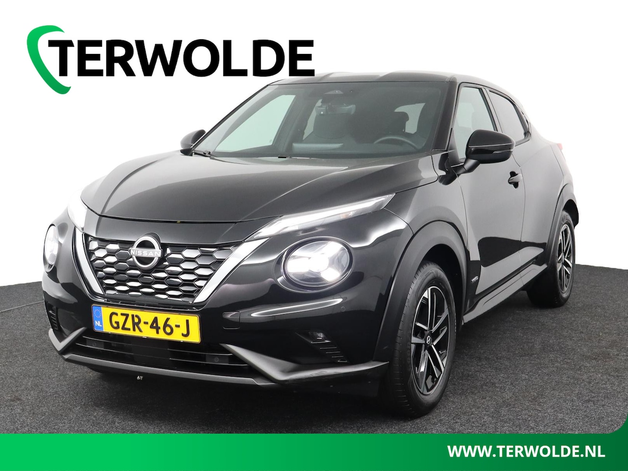 Nissan Juke - 1.6 Hybrid N-Connecta | Navigatie | Parkeercamera | - AutoWereld.nl
