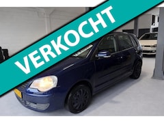 Volkswagen Polo - 1.4-16V Comfortline