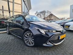 Toyota Corolla Touring Sports - 2.0 Hybrid Automaat | Trekhaak | Camera | Keyless