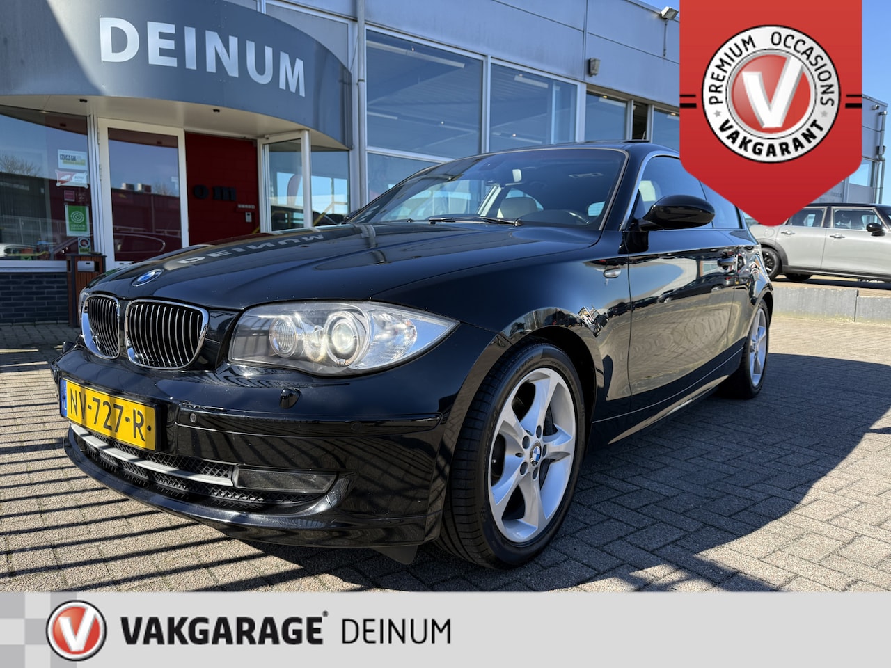 BMW 1-serie - 118i High Executive Leder sportintr, Panoramadak, Xenon, Navigatie, etc..!! - AutoWereld.nl