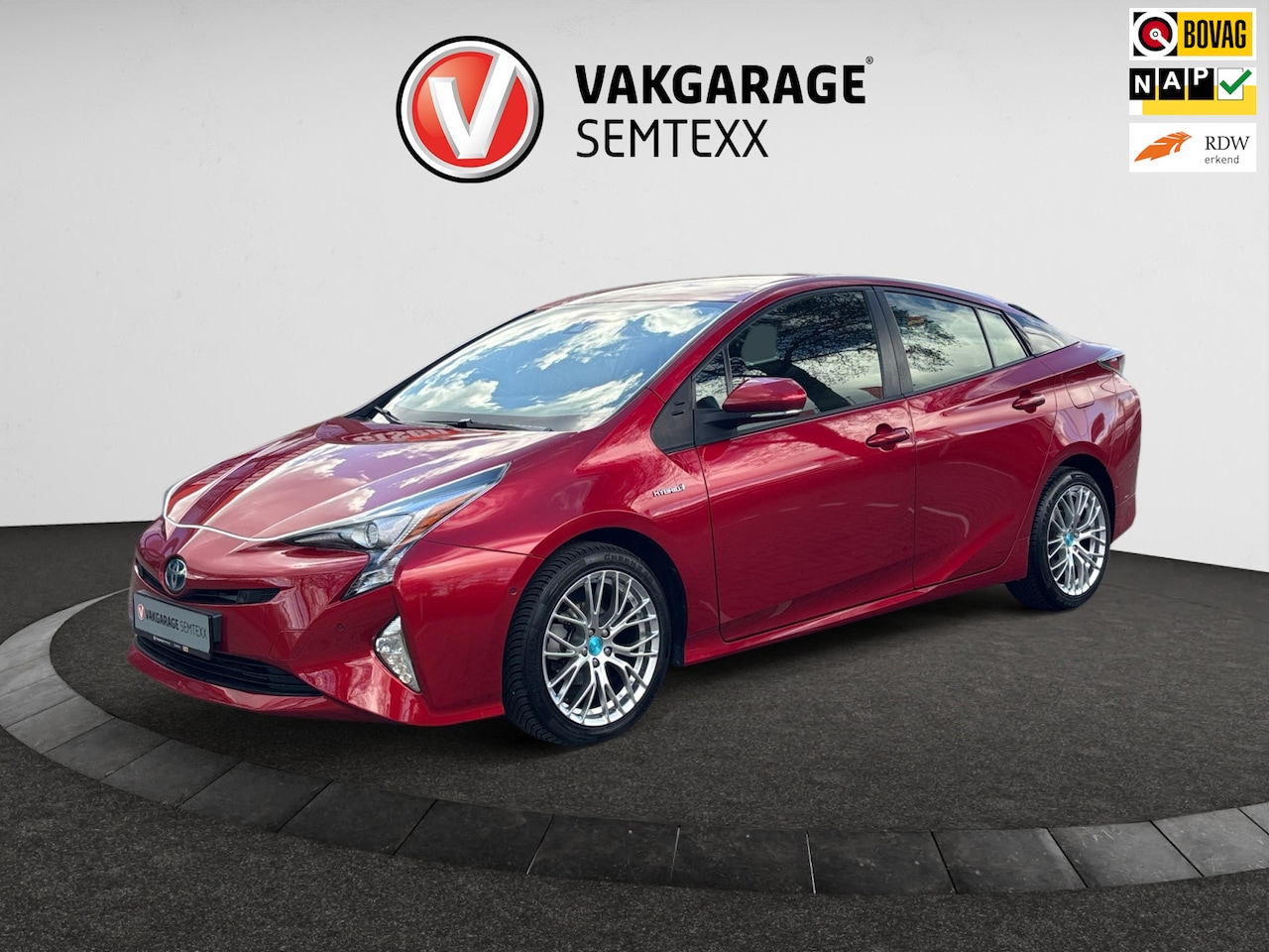 Toyota Prius - 1.8 Aspiration | Automaat | Org NL | 2de Eig | Addaptive Cruise | Lane Assist | Clima | Al - AutoWereld.nl