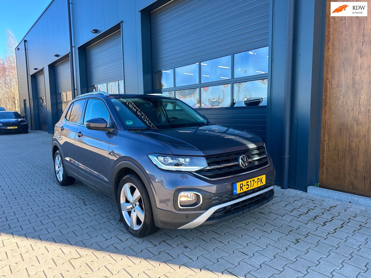 Volkswagen T-Cross - 1.5 TSI Style Business R l automaat l stoelverwarming l - AutoWereld.nl