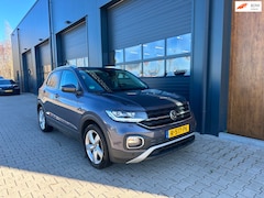 Volkswagen T-Cross - 1.5 TSI Style Business R l automaat l stoelverwarming l