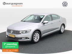 Volkswagen Passat - 1.5 TSi 150 Pk Automaat Comfortline | Adaptive Cruise | Climate Control | Bluetooth | 16 I