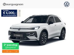Volkswagen T-Roc - Life First Edition 1.5 eTSI 116 PK | Trekhaak | Stoel- & Stuurverwarming | Carplay | Camer