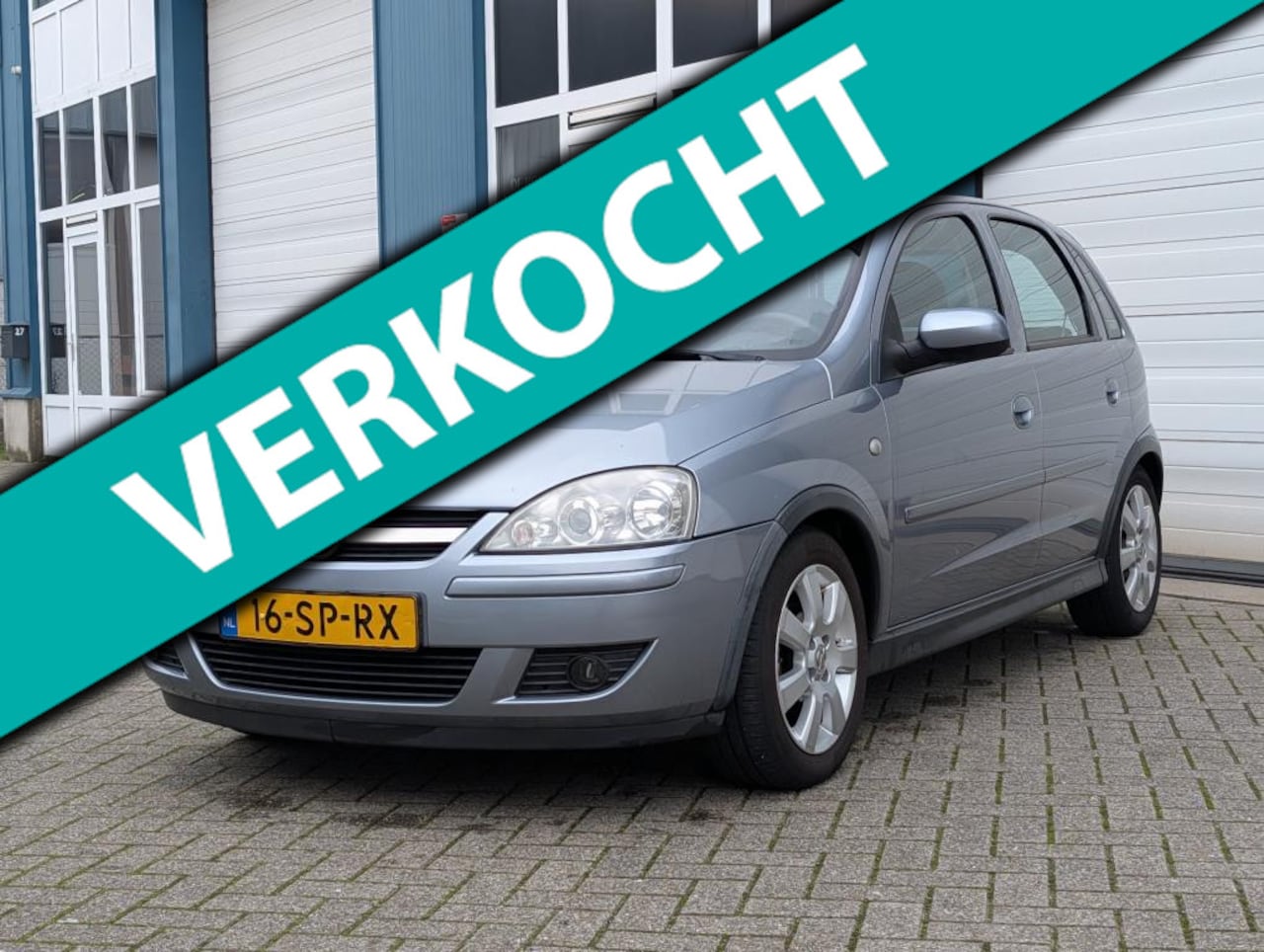 Opel Corsa - 1.2-16V Silverline Airco Cruise Ctrl Trekhaak - AutoWereld.nl