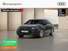 Audi A3 Limousine - 30 TFSI | S edition | 116 PK | Optiek zwart plus | 17 inch velgen | Privacyglas |