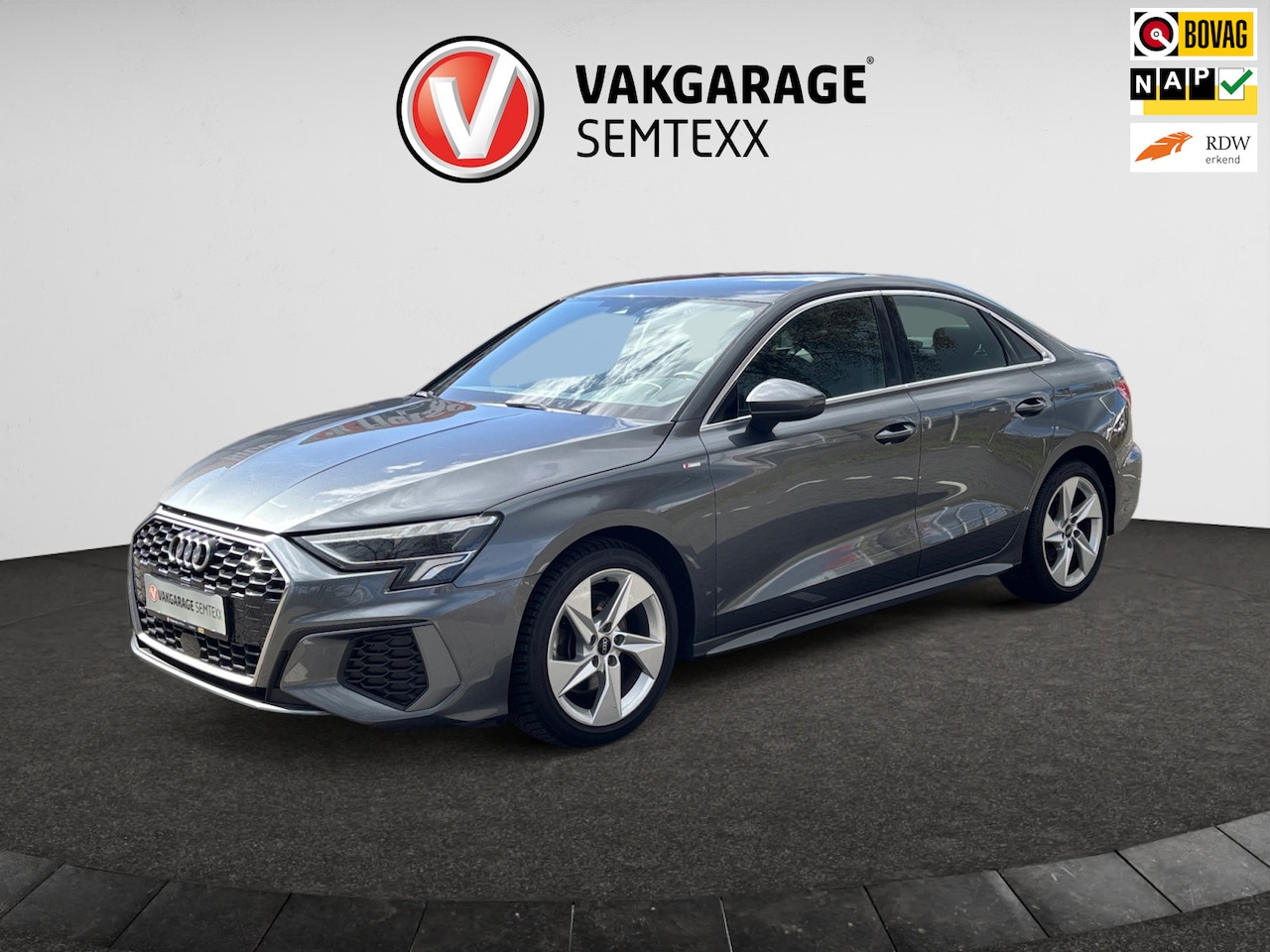 Audi A3 Limousine - 30 TFSI S edition | Automaat | Org NL | 1e Eig. | Addaptive Cruise | Start Stop | WiFi | P - AutoWereld.nl