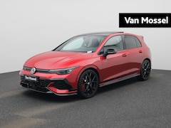 Volkswagen Golf - 2.0 TSI GTI Clubsport 301pk | Panoramadak | Head-Up display | Harman Kardon | Stoelverwarm