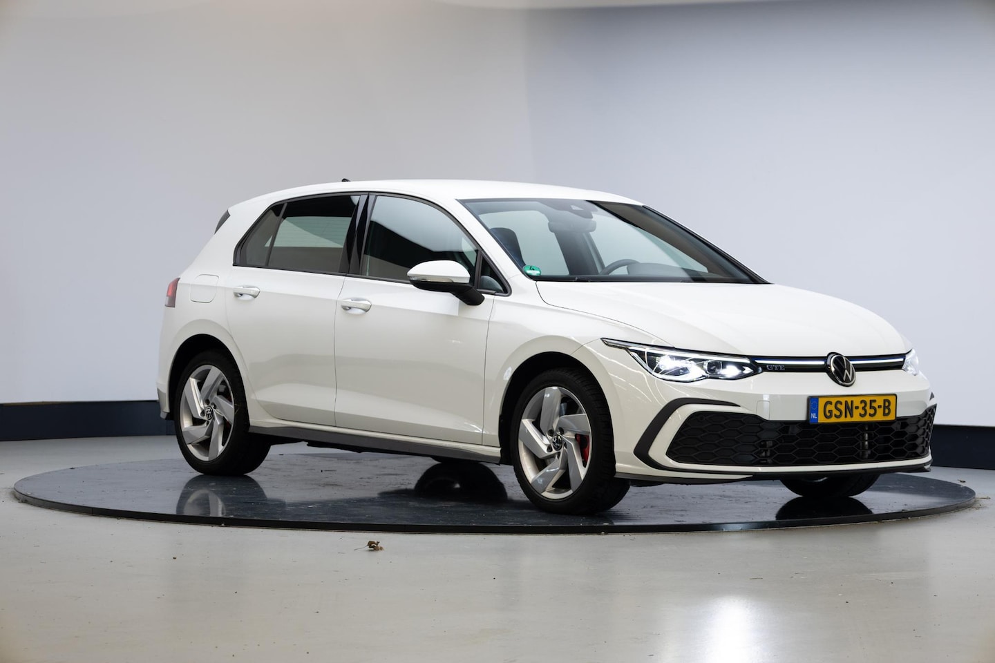 Volkswagen Golf - 1.4 eHybrid GTE 1.4 eHybrid GTE - AutoWereld.nl