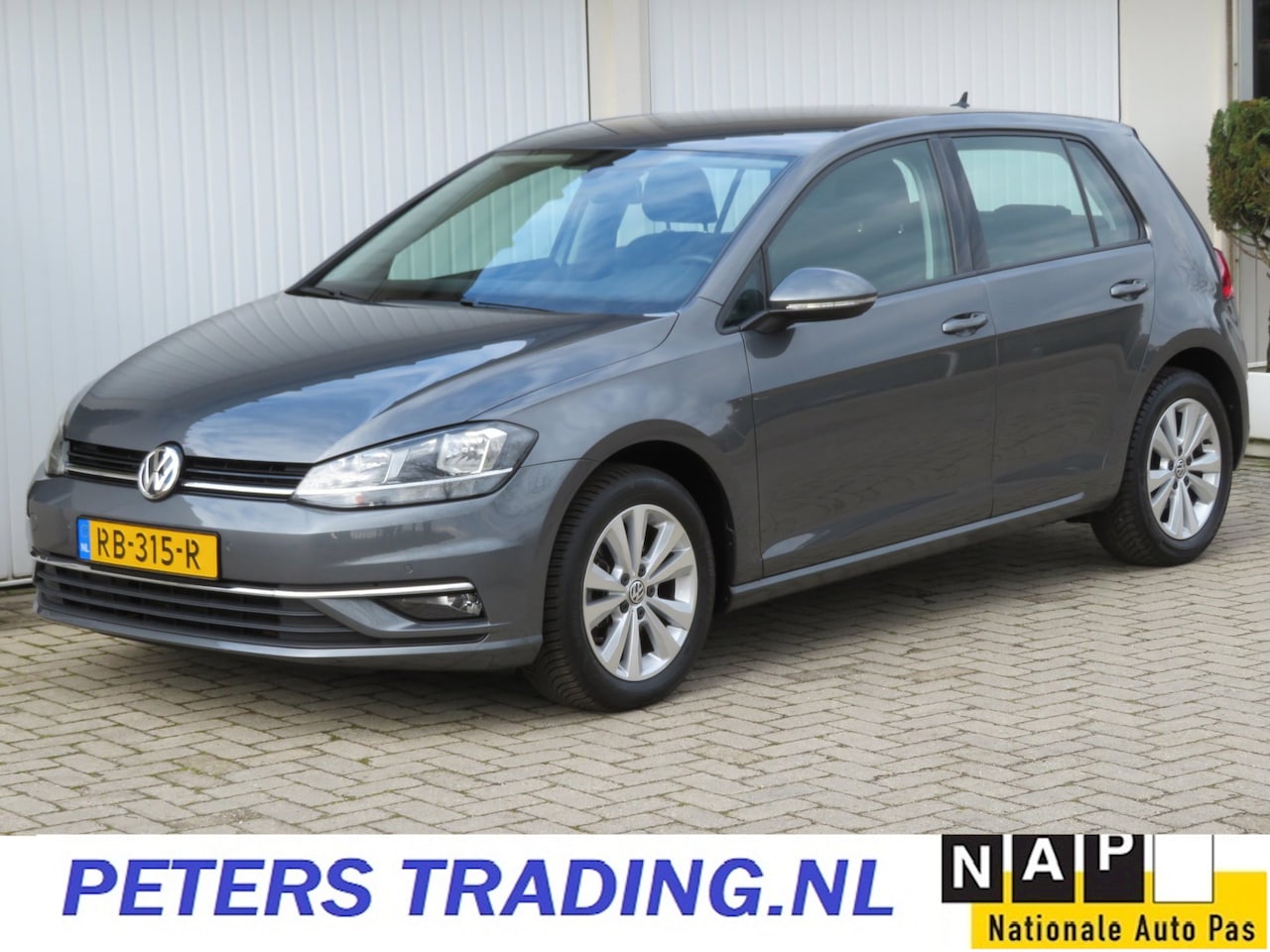 Volkswagen Golf - 1.6 TDI Comfortline NL AUTO-1e EIGENAAR-ADAPT. CRUISE--CLIMA-PDC - AutoWereld.nl