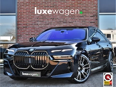 BMW 7-serie - 750e xDrive M-Sport Exe-Lounge Theatre Connoisseur Climate-Acoustic