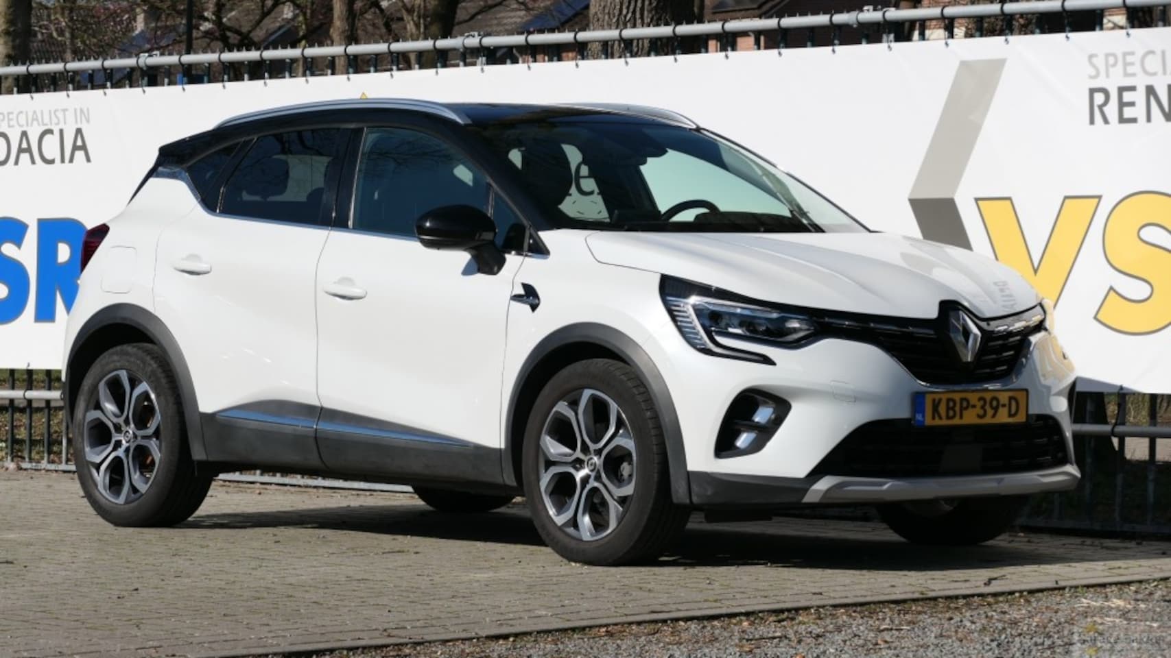 Renault Captur - TCe 140 EDC Automaat Intens - AutoWereld.nl
