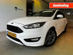 Ford Focus - 1.0 ST Titanium CLIMA NAVI N TURBO CARPLAY START NIET