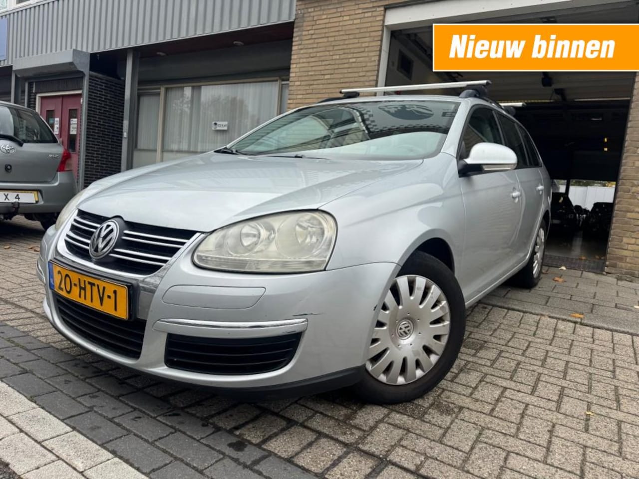 Volkswagen Golf - 1.4 TSI Trendline NETTE AUTO TREKHAAK NAP APK 3-2026 - AutoWereld.nl