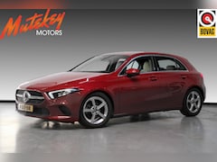 Mercedes-Benz A-klasse - 180 Business Solution AMG | Leder | 1e eig