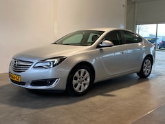 Opel Insignia - 1.6 T 170PK Automaat Trekhaak Xenon/Led