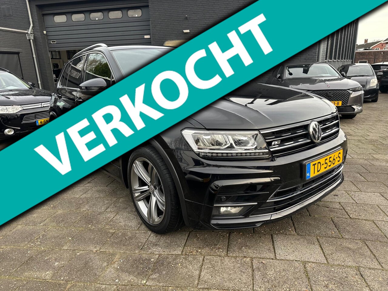 Volkswagen Tiguan - 1.4 TSI R-Line | Virtual Cockpit | Trekhaak | NAP | LED - AutoWereld.nl