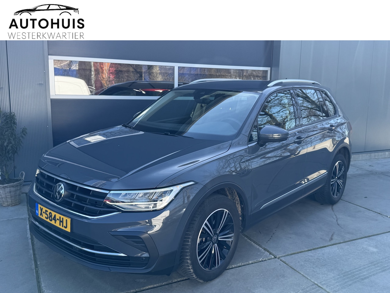 Volkswagen Tiguan - 1.4 TSI 245pk eHybrid Active Business Camera Virtual Cockpit Winterpakket Elektrische klep - AutoWereld.nl