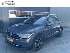 Volkswagen Tiguan - 1.4 TSI 245pk eHybrid Active Business Camera Virtual Cockpit Winterpakket Elektrische klep