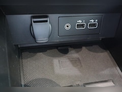 Renault Clio - 1.6 E-Tech Full Hybrid 145 esprit Alpine | Automaat | Verwarmde Voorstoelen | Verwarmd Stu