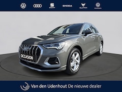 Audi Q3 - 35 TFSI 150Pk S Edition / Trekhaak / Stoelverwarming / PDC V+A