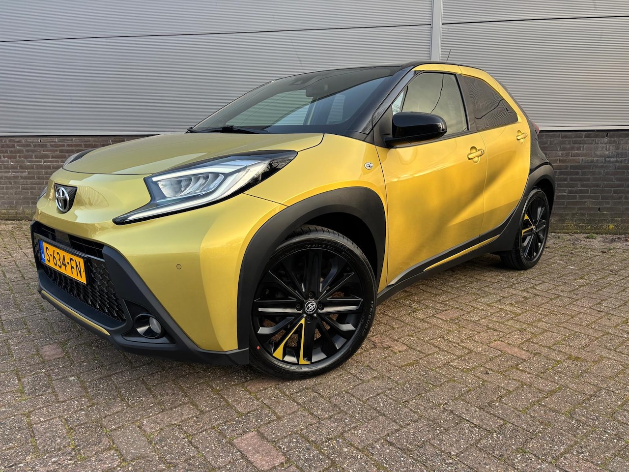 Toyota Aygo X - 1.0 VVT-i MT Premium Zeer compleet ! - AutoWereld.nl