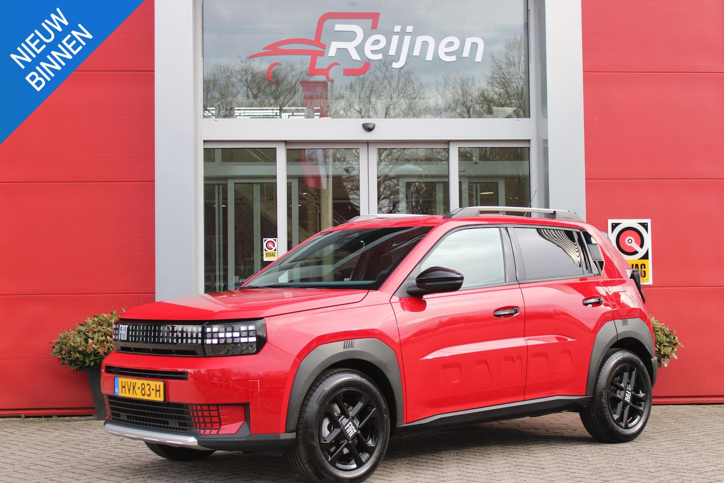 Fiat Grande Panda - 1.2 110PK Hybrid ICON | 16" LICHTMETALEN VELGEN | DRAADLOZE APPLE CARPLAY/ANDROID AUTO | P - AutoWereld.nl