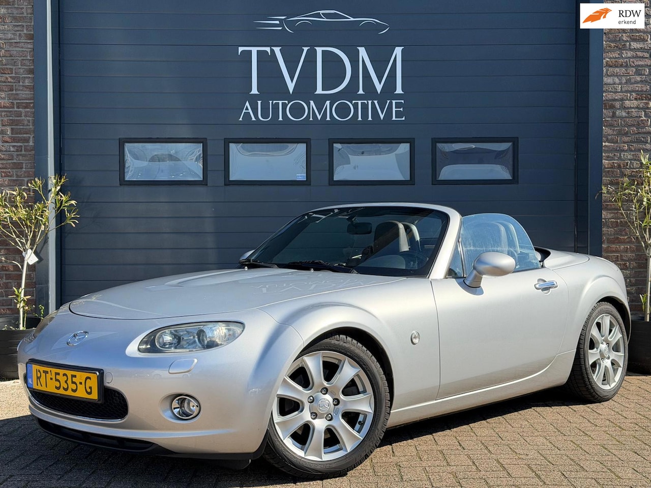 Mazda MX-5 - 1.8 Exclusive NISEKO EDITION|HARDTOP ELEKTRISCH|LEDER|STOELVERW - AutoWereld.nl