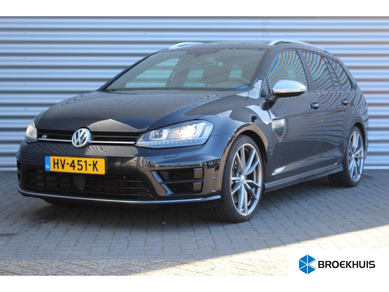 Volkswagen Golf Variant - R 2.0 TSI 300PK 4-MOTION AUTOMAAT / NAVI / CLIMA / FULL-LED / ORG. NL. / 19" PRETORIA / PA - AutoWereld.nl