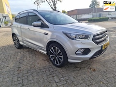 Ford Kuga - 1.5 EcoBoost ST-LINE NIEUWE MOTOR NU 27000 KM