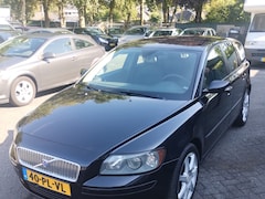 Volvo V50 - 2.4