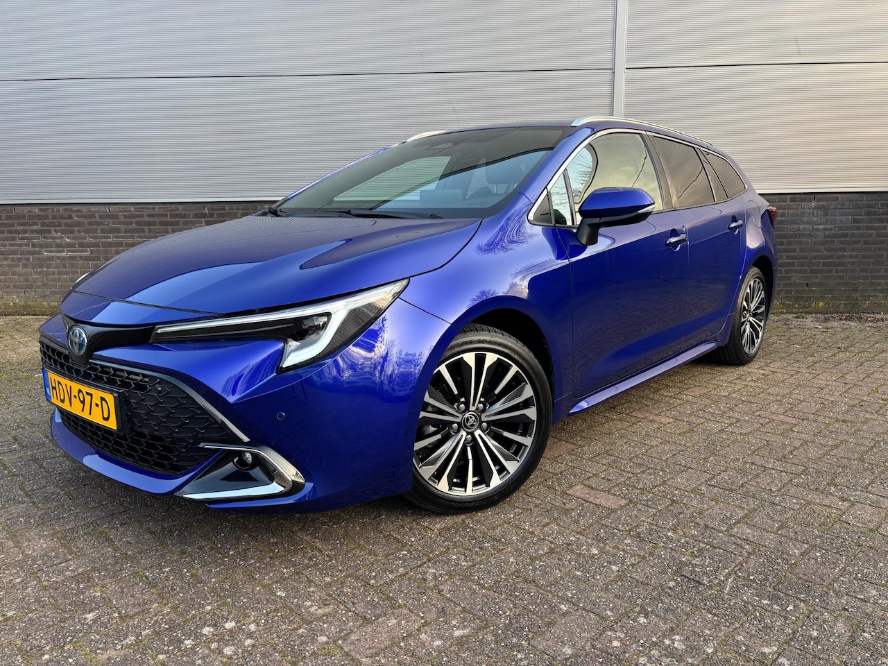 Toyota Corolla Touring Sports - Hybrid 140 Dynamic - AutoWereld.nl