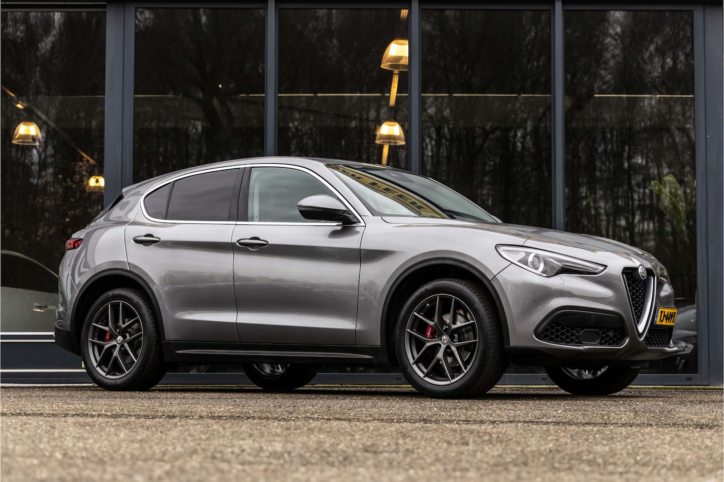 Alfa Romeo Stelvio - 2.0 T AWD First Edition 2.0 T AWD First Edition - AutoWereld.nl