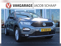 Volkswagen T-Roc - 1.5 TSI Automaat Style Business | Adapt. Cruise | Camera | Verw. Voorstoelen | DAB | Apple