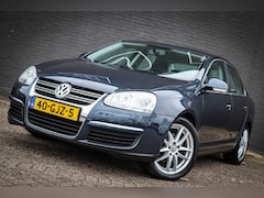 Volkswagen Jetta - 1.4 TSI Comfortline Net binnen - Nu al te bezichtigen