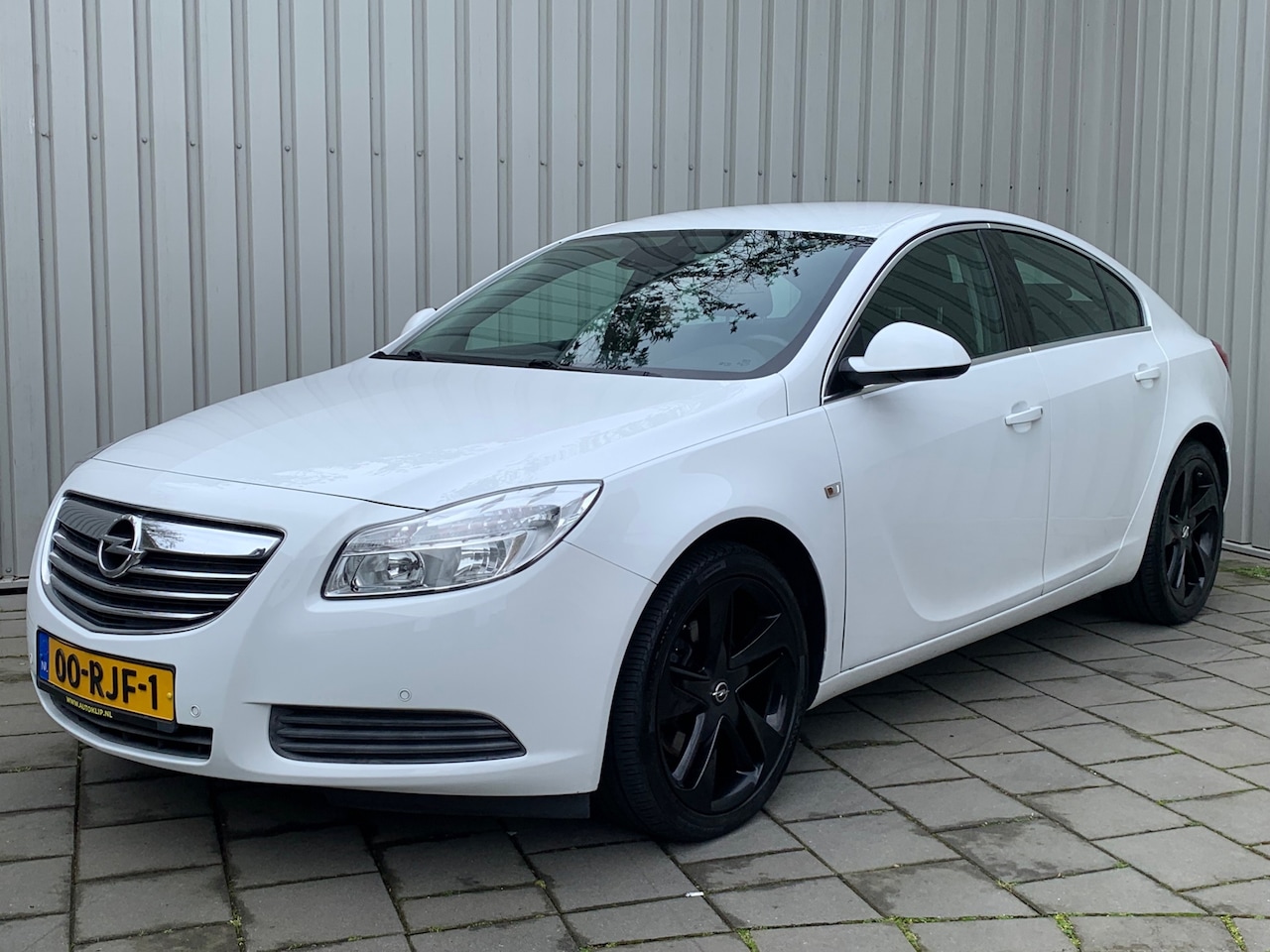 Opel Insignia - 1.6 T Edition|Navigatie|Camera|Climate Control| - AutoWereld.nl