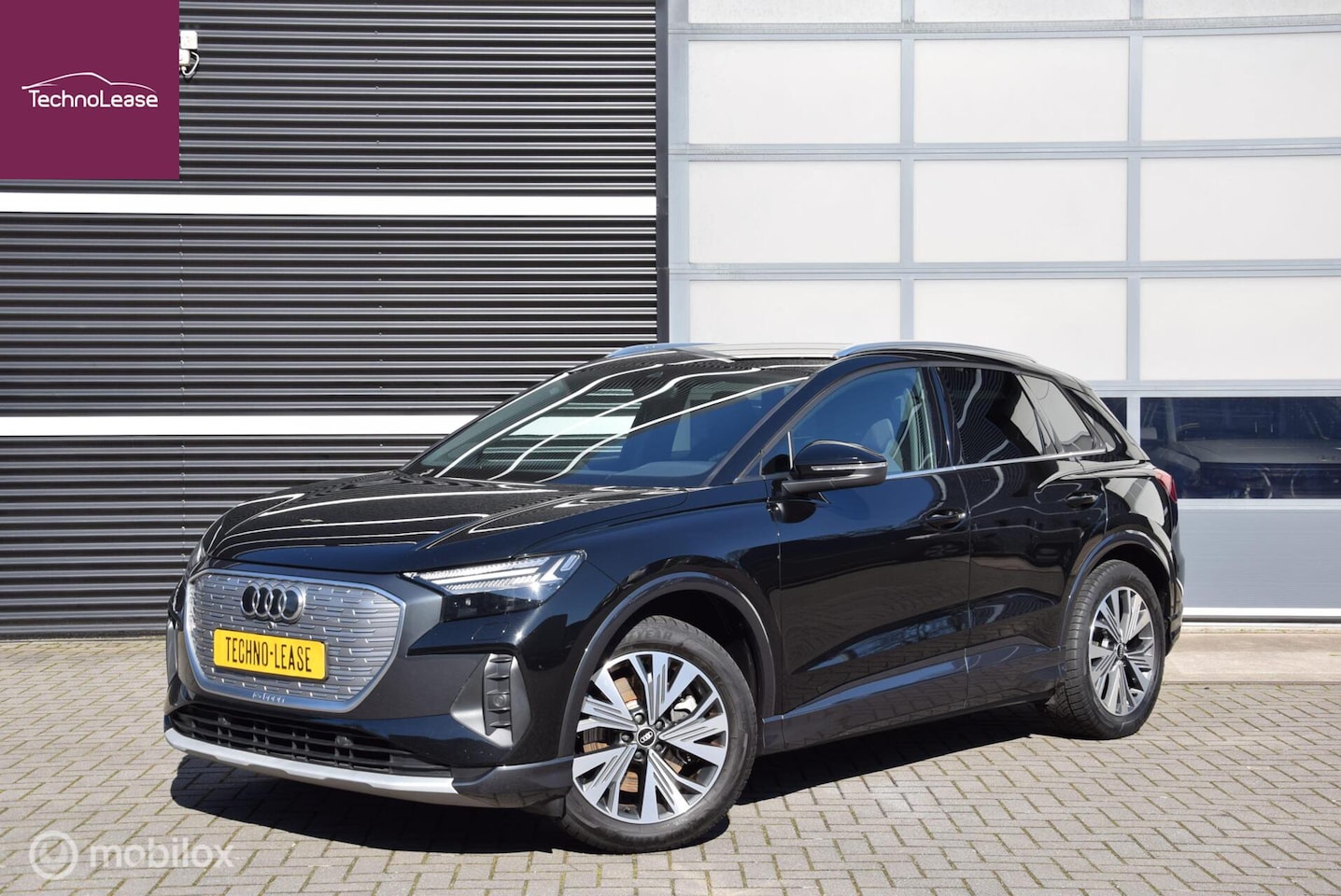 Audi Q4 e-tron - 40 Edition 77 kWh SOH 92% Stoelverwarming Elek. achterklep Carplay - AutoWereld.nl
