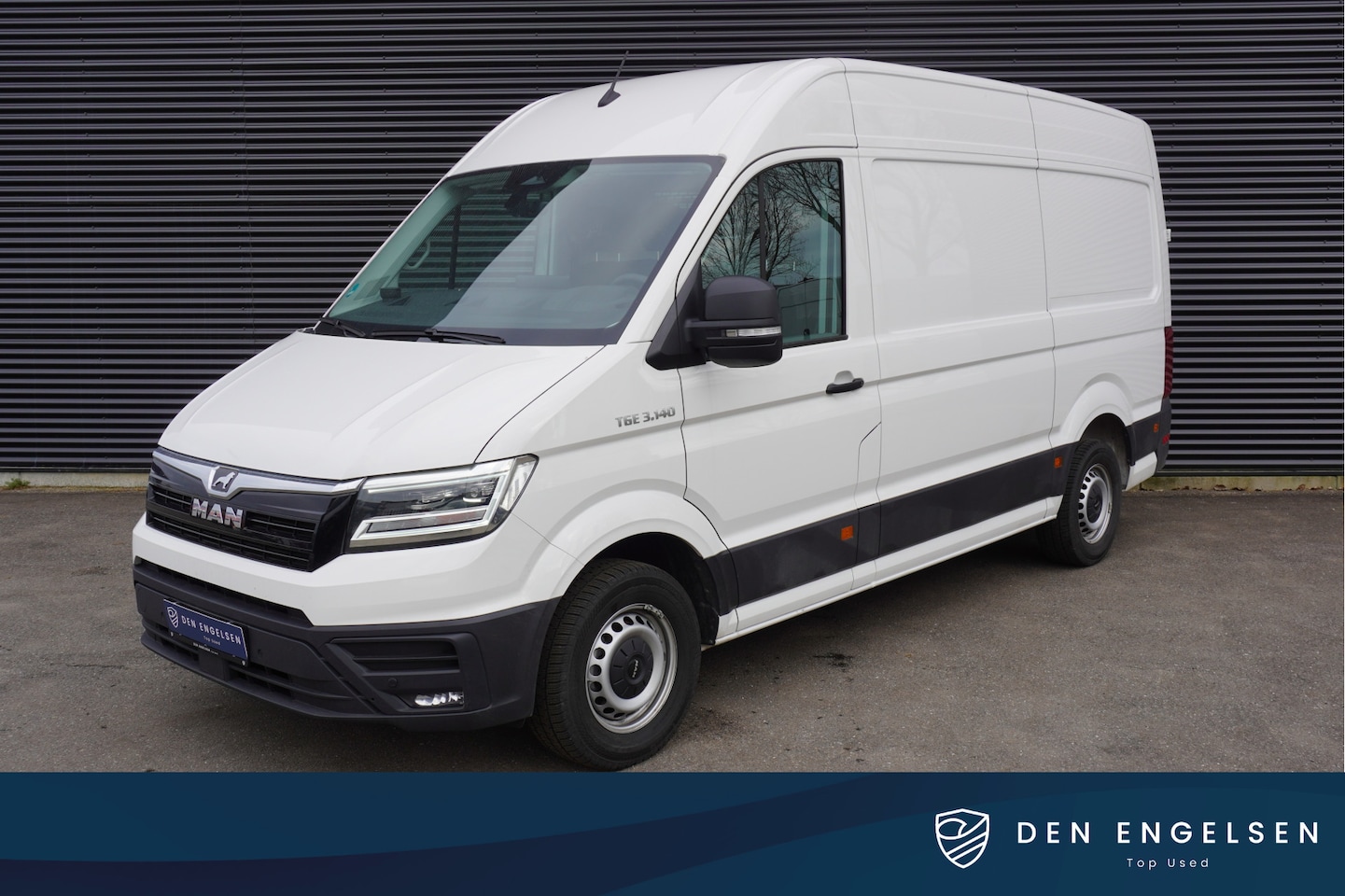 MAN TGE - 35 140pk Facelift LED Werplaats inrichting LED Camera Apple Carplay Digitaal Dashboard Cru - AutoWereld.nl