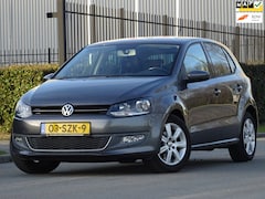 Volkswagen Polo - 1.2 TSI Highline 5D NAP/CARPLAY/CLIMA/CRUISE
