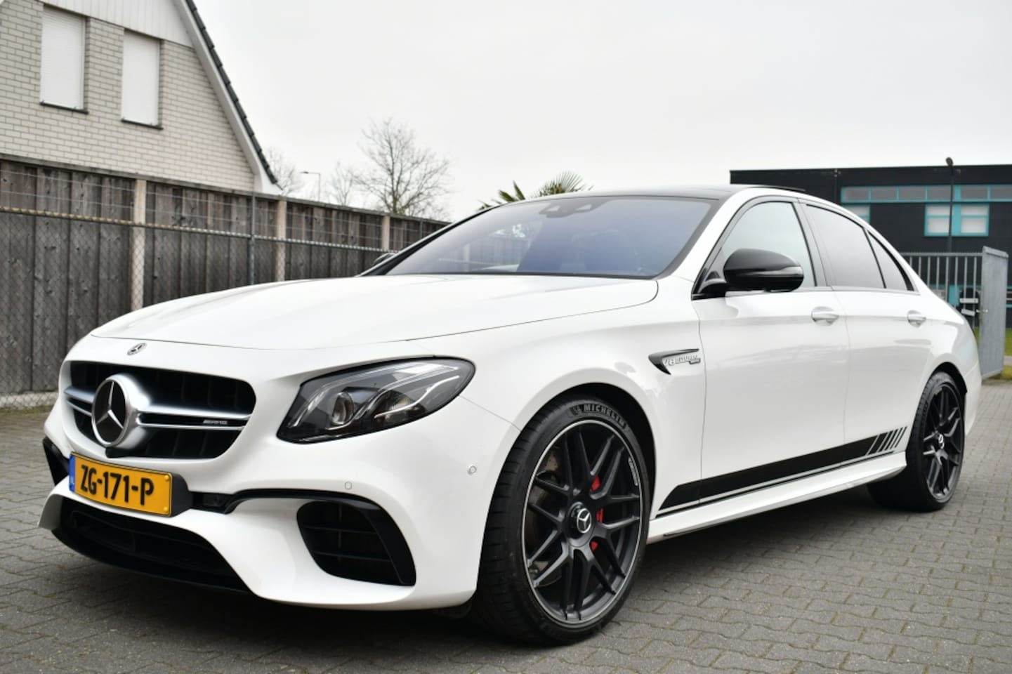 Mercedes-Benz E-klasse - AMG E63S 4MATIC+ 1E LAK SOFTCLOSE CARBON - AutoWereld.nl