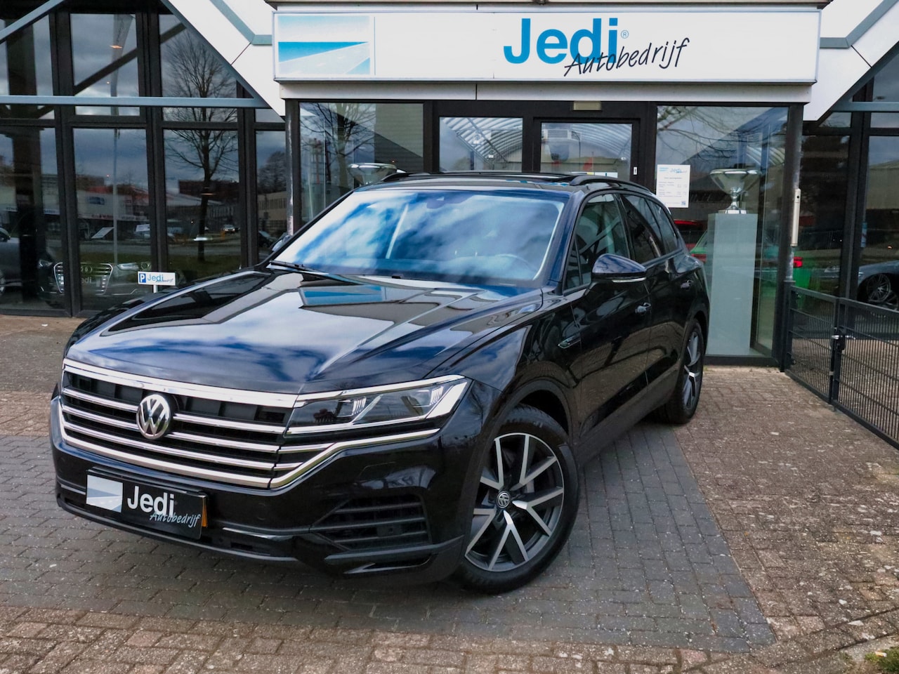 Volkswagen Touareg - Elegance 3.0 V6 TDI 170kw/231pk 4Motion Tiptronic8 - AutoWereld.nl