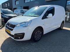 Peugeot Partner - 120 1.6 BlueHDi 75 L1 Premium Pack, 3-Zits, Navi, PDC, Cruise, Airco