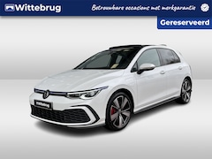Volkswagen Golf - 1.4 DSG 245pk eHybrid GTE / Panoramadak / IQ LED / Trekhaak / 18'' LMV