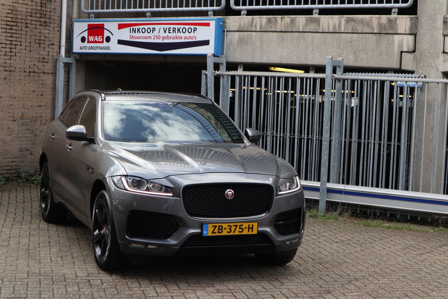 Jaguar F-Pace - 2.0 Portfolio AWD 25d 2.0 Portfolio AWD 25d - AutoWereld.nl