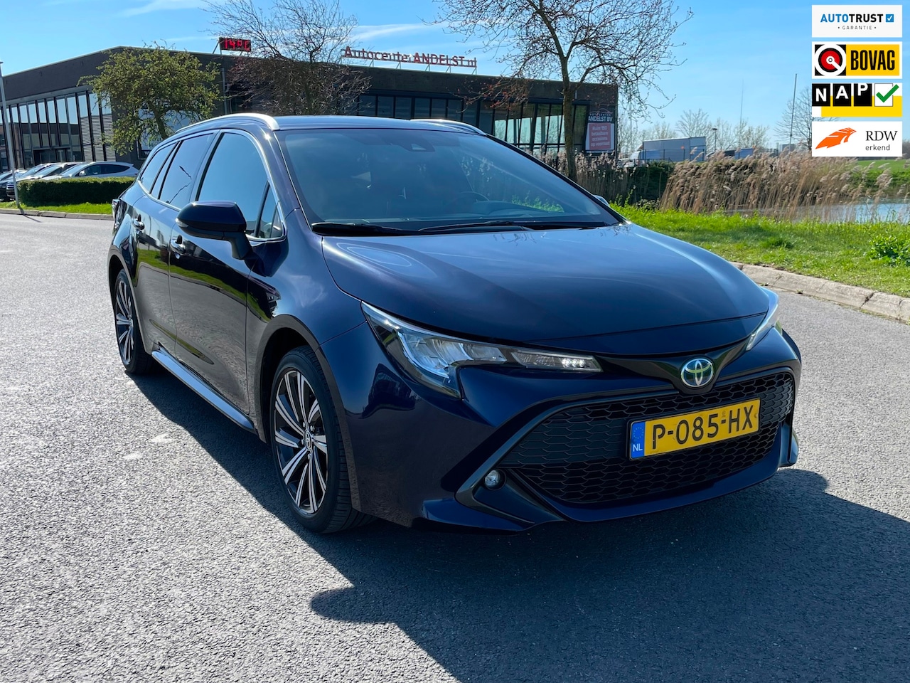 Toyota Corolla Touring Sports - 1.8 Hybrid Business Plus 1.8 Hybrid Business Plus, Aut, Acc, Cam, Stoelverw, Carplay, Leder/stof, Geen import, Nap, - AutoWereld.nl