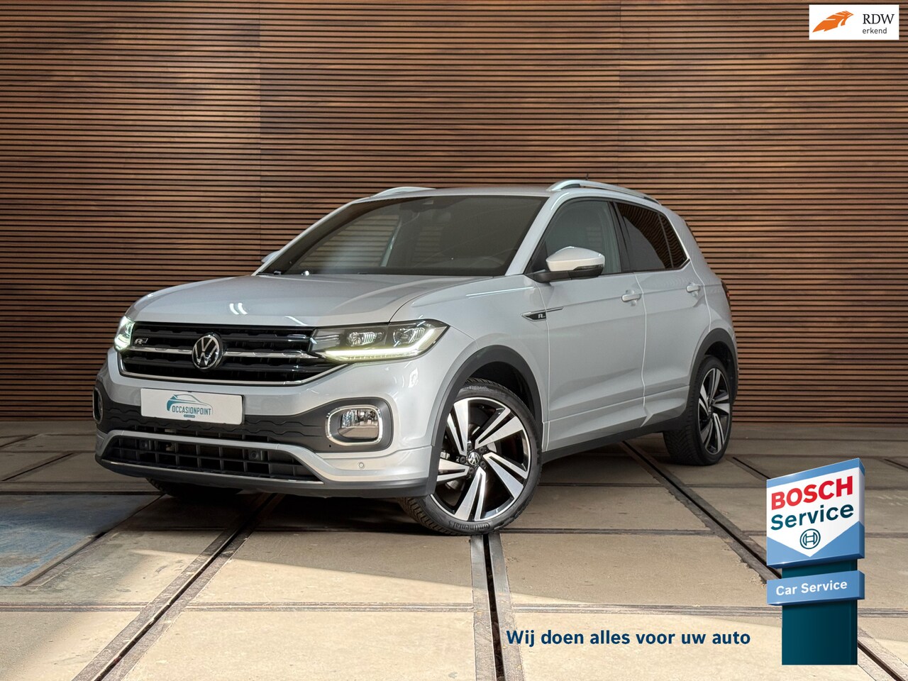 Volkswagen T-Cross - 1.0 TSI R-Line Binnen/ Buiten | 110PK | Virtual | BEATS | Full LED | Camera | Discover Pro - AutoWereld.nl