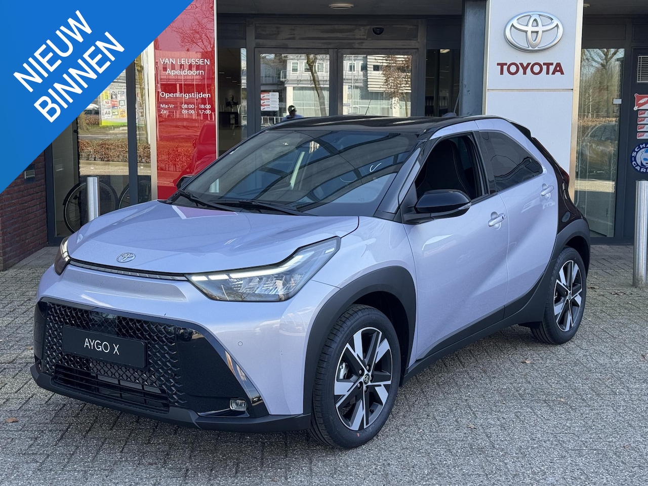 Toyota Aygo X - Hybrid 115 pulse NIEUW MODEL! PARK-SENSOREN KEYLESS CLIMA CAMERA AD-CRUISE 17'' LM-VELGEN - AutoWereld.nl