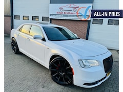 Chrysler 300C - 3.6 AUT KEYLESS CAMERA LEER NAVI XENON VOL